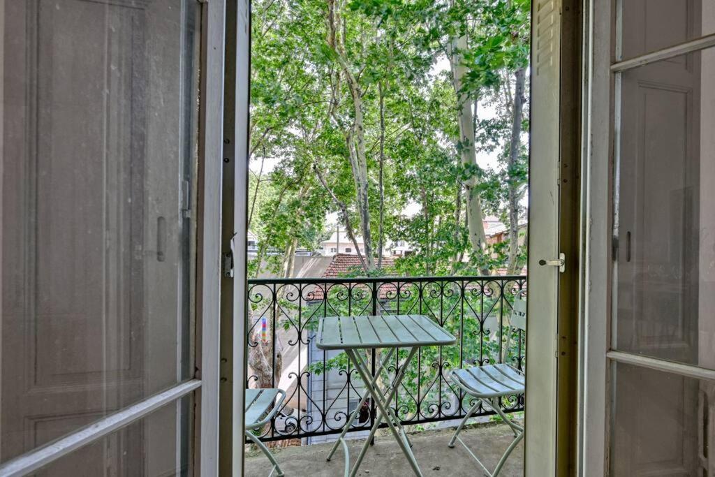 Apartament Au Coeur Des Platanes - Parking Gratuit Sous-Terrain - Clim - Balcon Awinion Zewnętrze zdjęcie